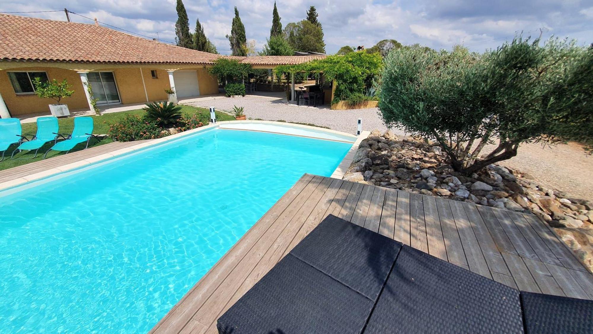 Villa Spacieuse A Beziers Avec Piscine Privee Et Jacuzzi Exterior photo